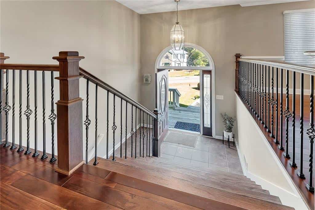 Listing photo 4