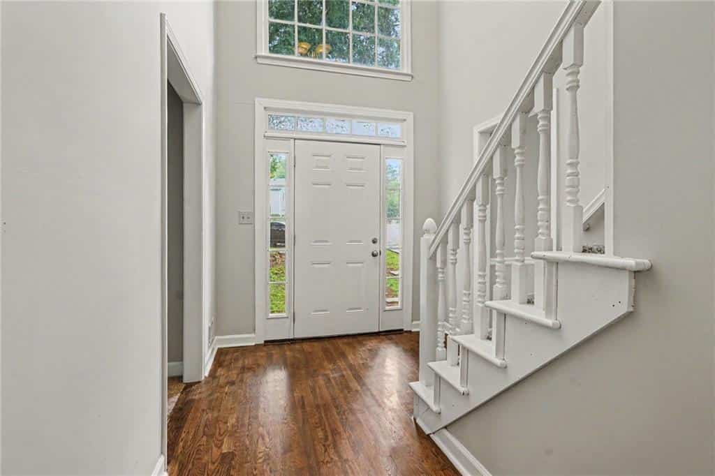 Listing photo 6