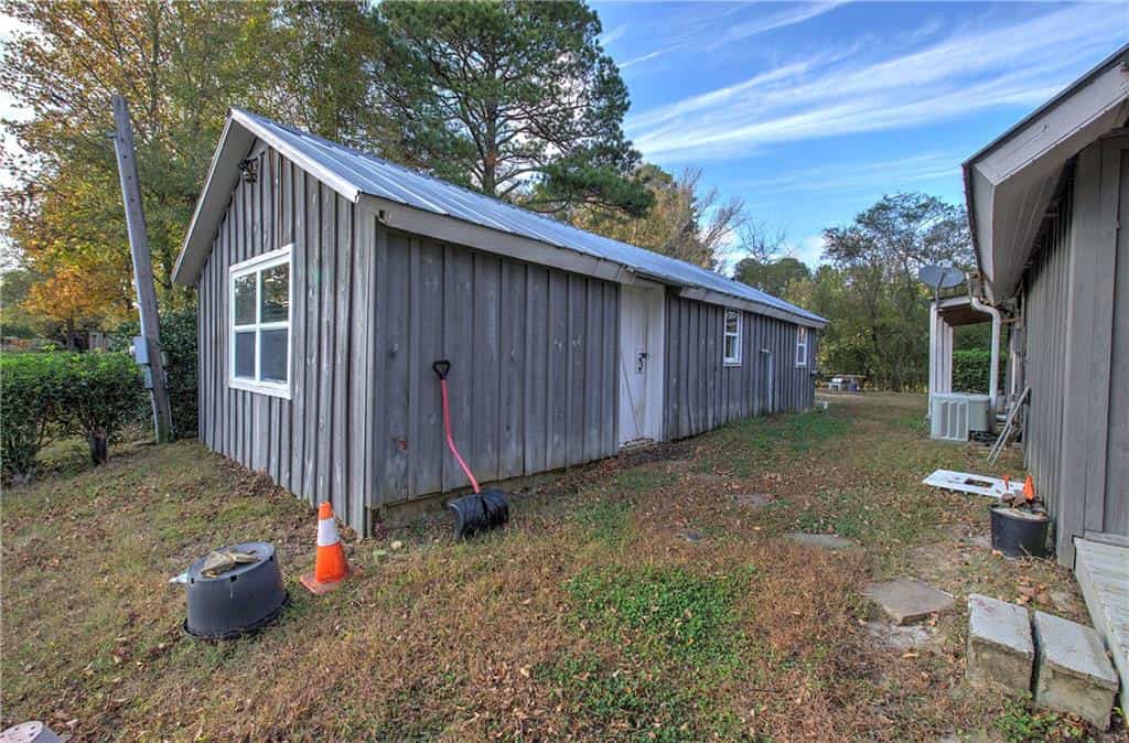 Listing photo 6