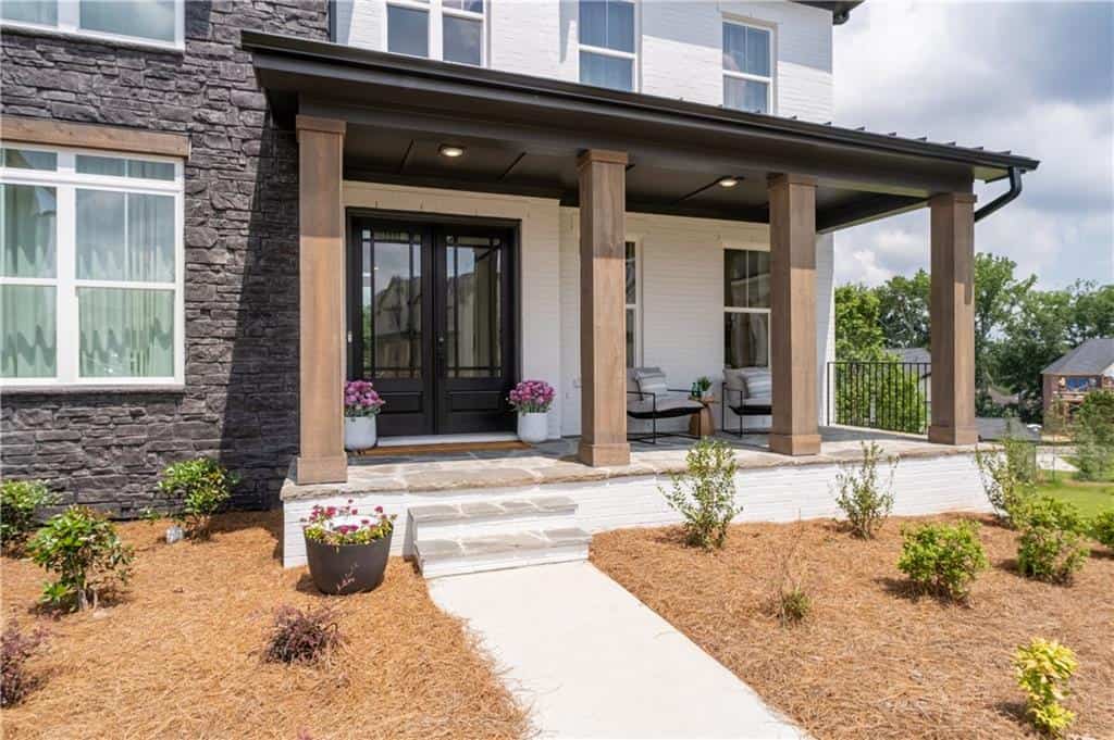 Listing photo 6