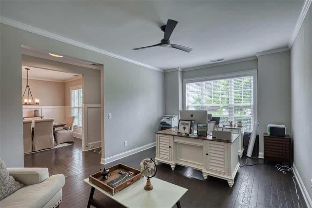 Listing photo 6