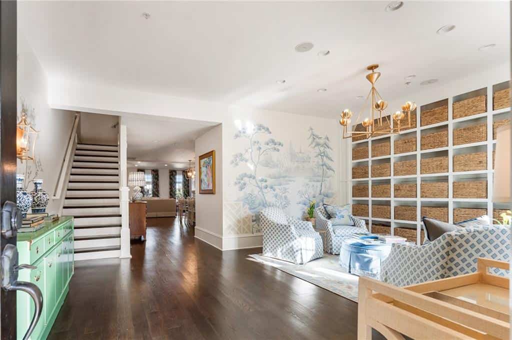 Listing photo 6