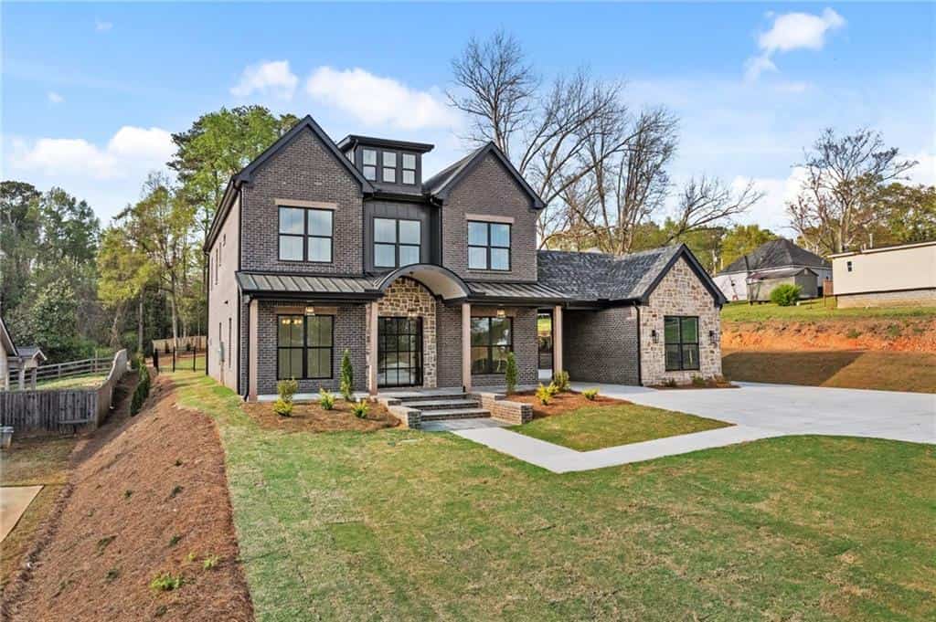 Listing photo 3