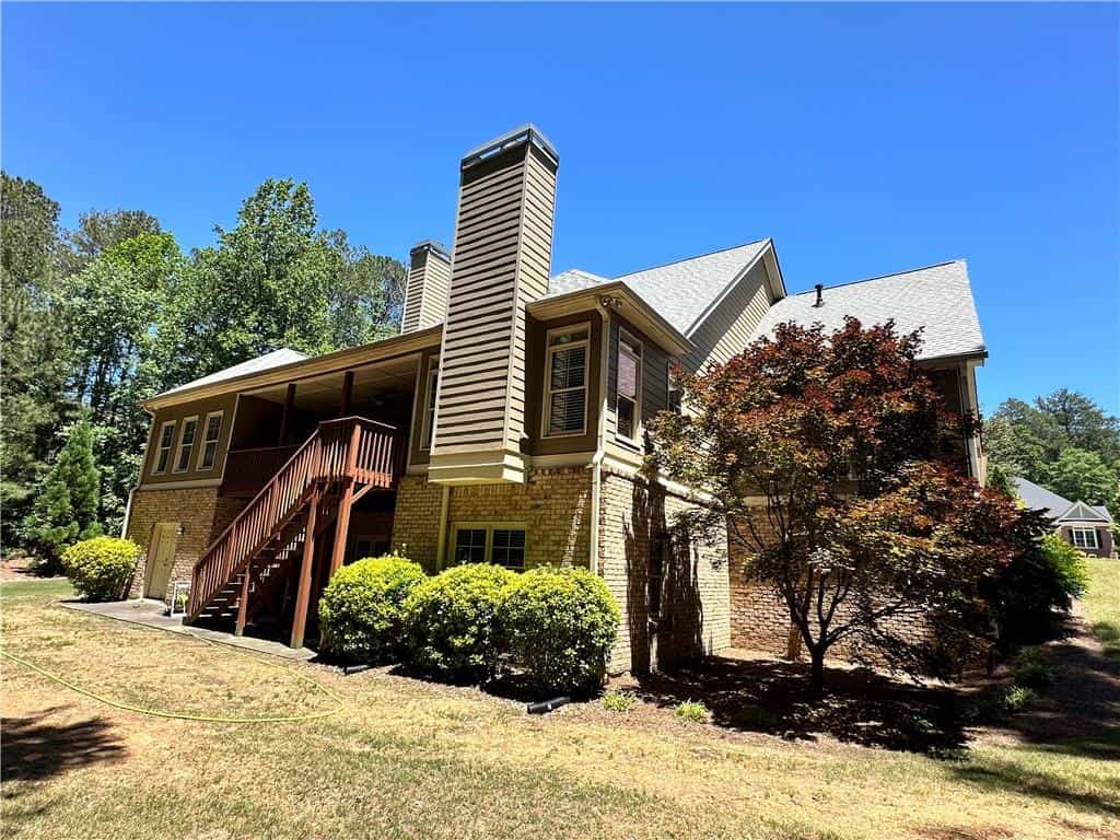 Listing photo 6