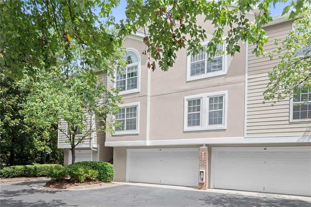 4248 River Green Drive NW 302 #302, Atlanta, GA 30327