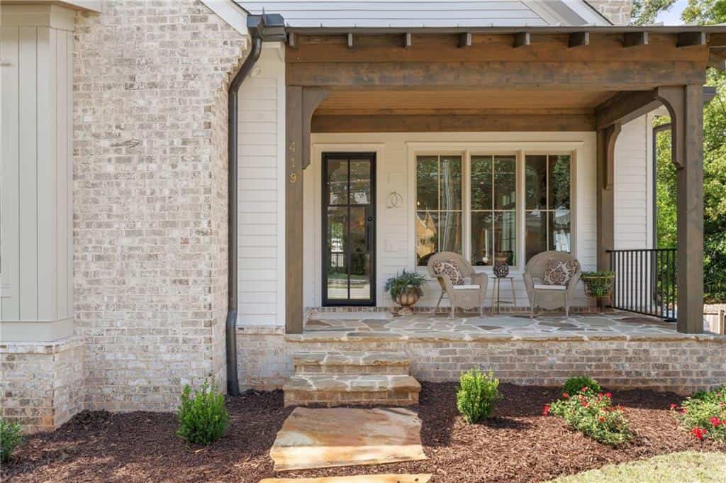 Listing photo 6