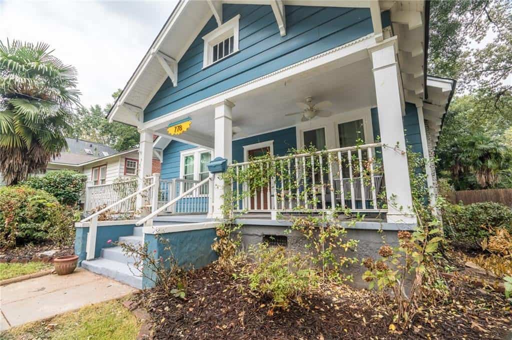 Listing photo 2