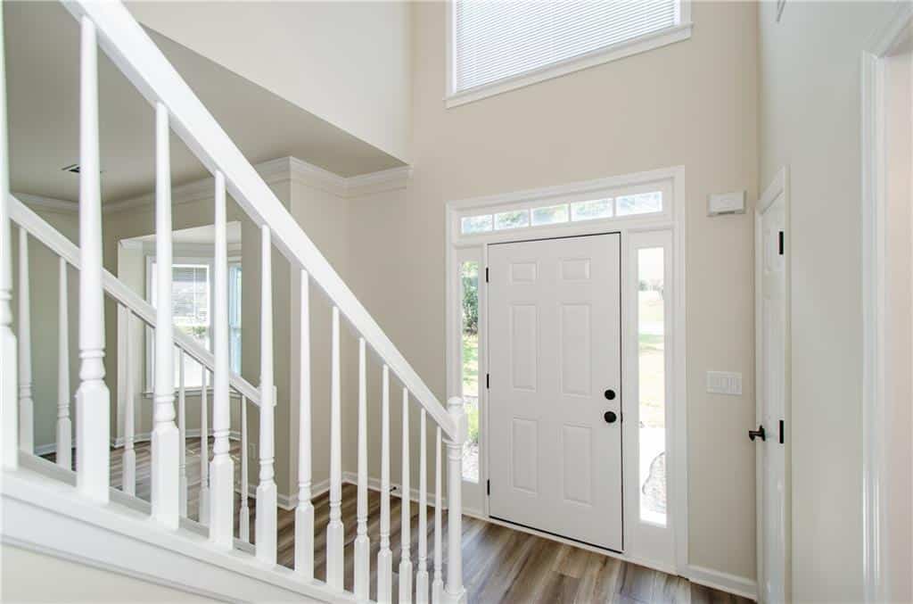 Listing photo 6
