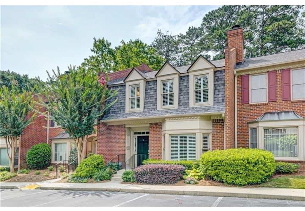 10 Plantation Drive NE, Atlanta, GA 30324