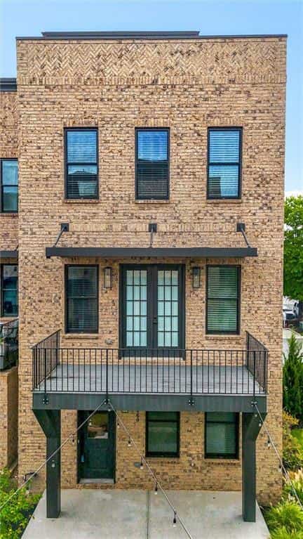 1060 Robert Smalls Way, Atlanta, GA 30318