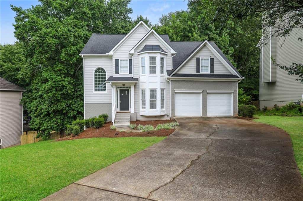 85 Valleyside Drive S, Dallas, GA 30157