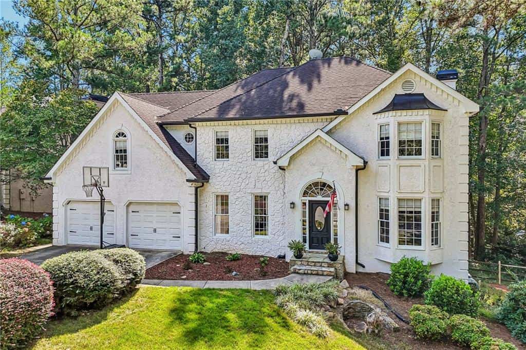 415 Holly Stream Trail, Roswell, GA 30075