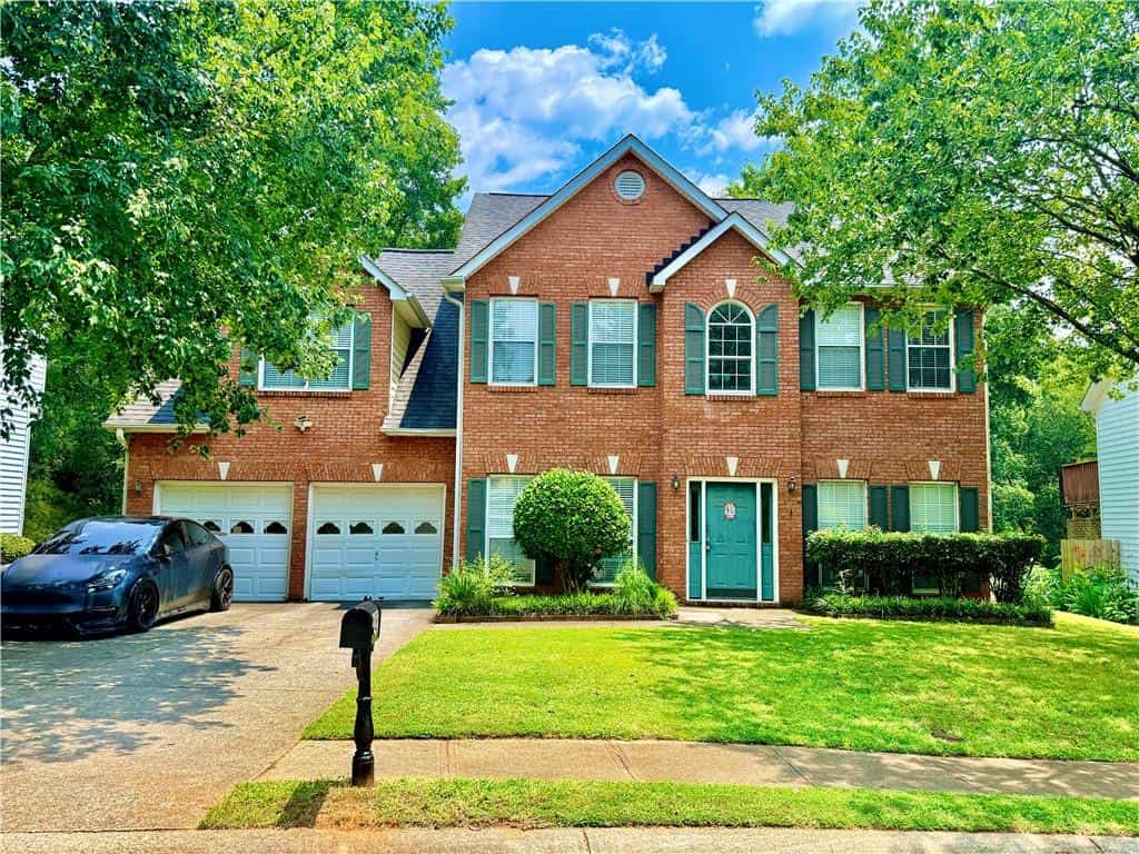 1060 Charter Club Drive, Lawrenceville, GA 30043