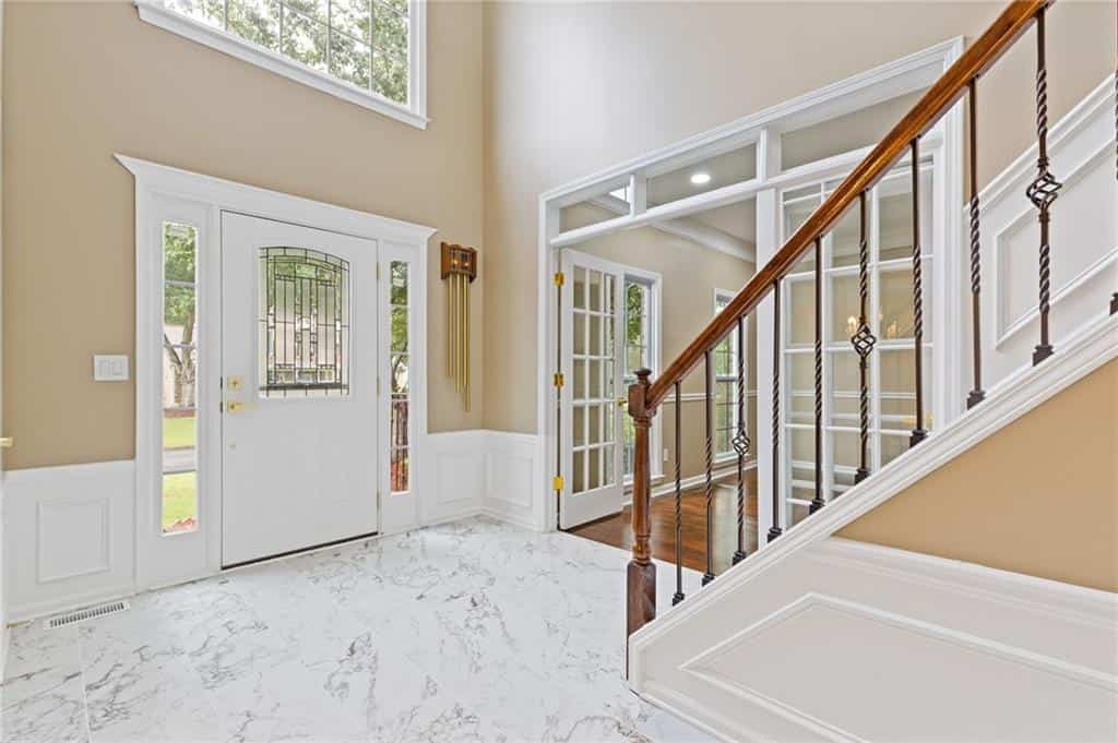 Listing photo 6