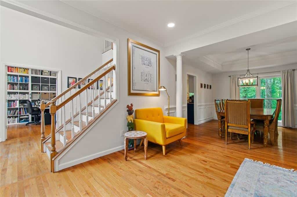 Listing photo 6