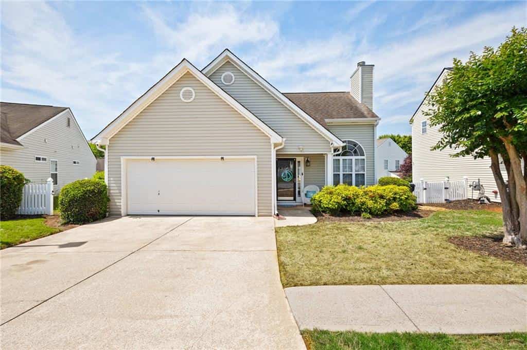 108 Greystone Way, Hiram, GA 30141