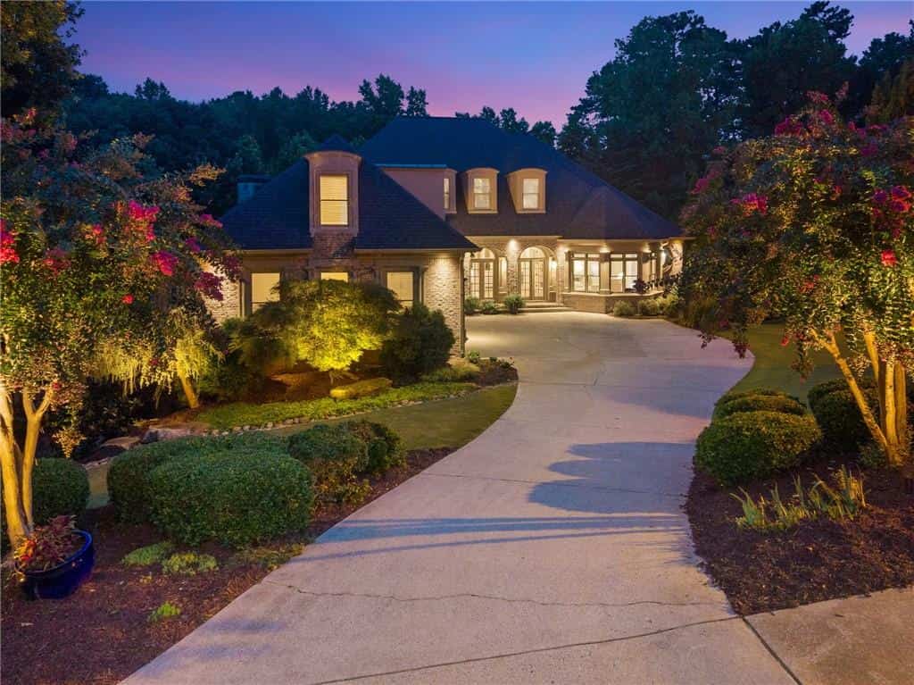 2915 Spindletop Drive, Cumming, GA 30041
