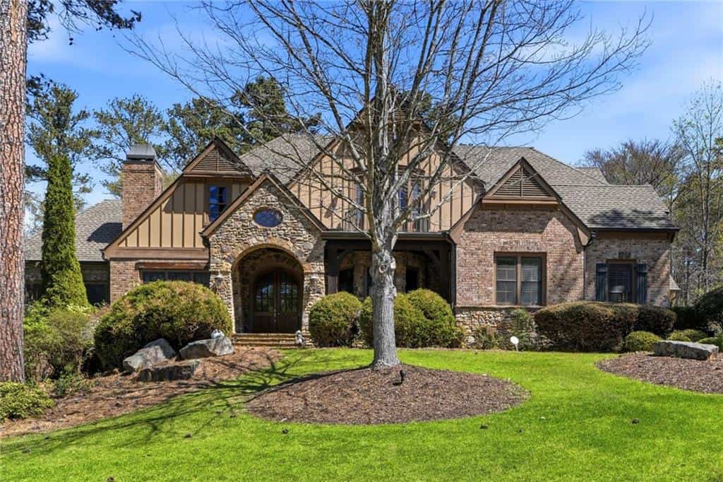 983 Little Darby Lane, Suwanee, GA 30024