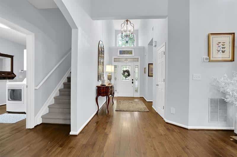 Listing photo 6