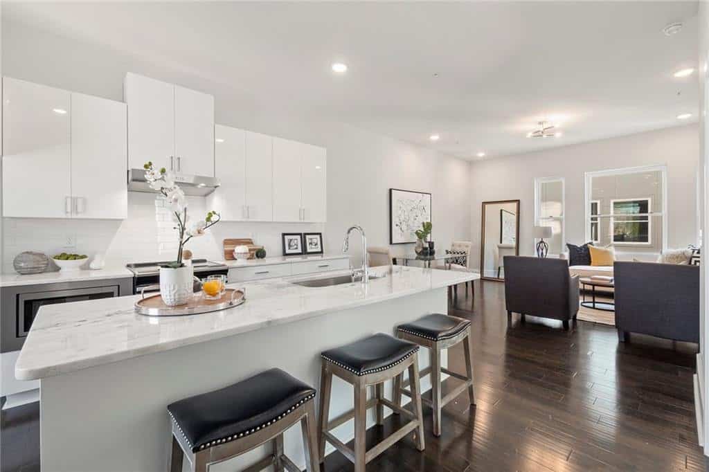456 Parkway Drive NE 14 #14, Atlanta, GA 30308