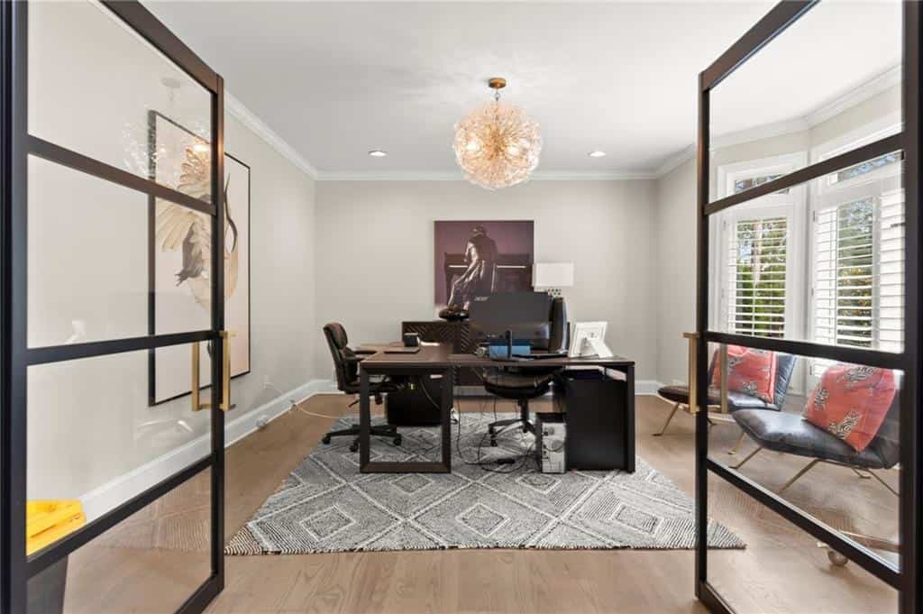 Listing photo 6