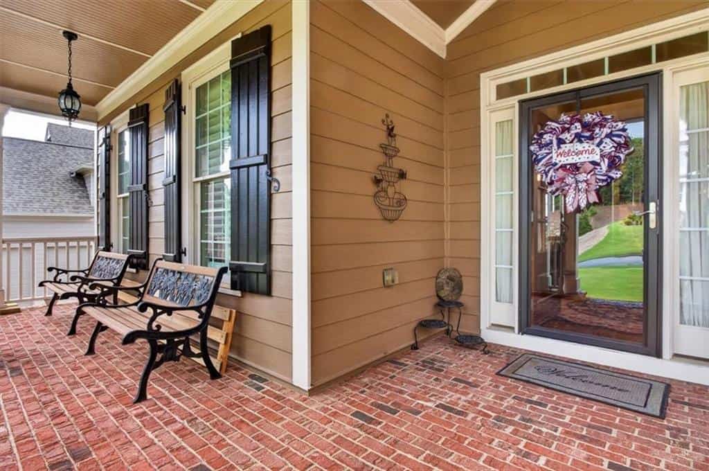 Listing photo 4