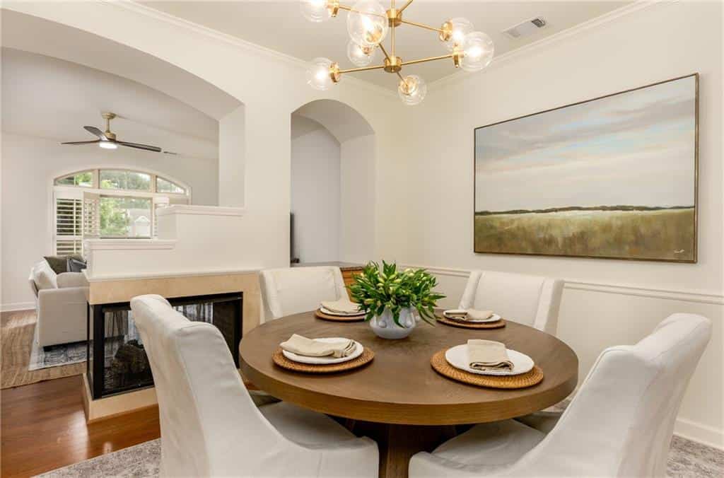 7280 Glisten Avenue, Atlanta, GA 30328