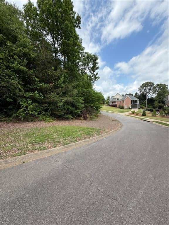 Listing photo 6