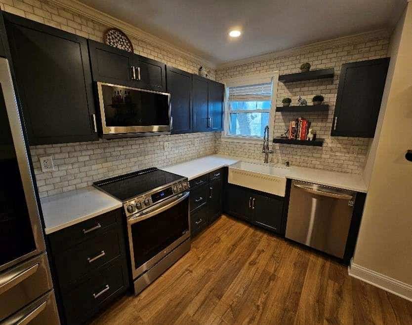 Listing photo 3
