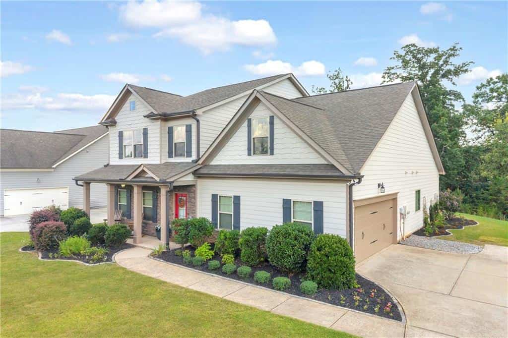 6490 Providence Lake Drive, Gainesville, GA 30506