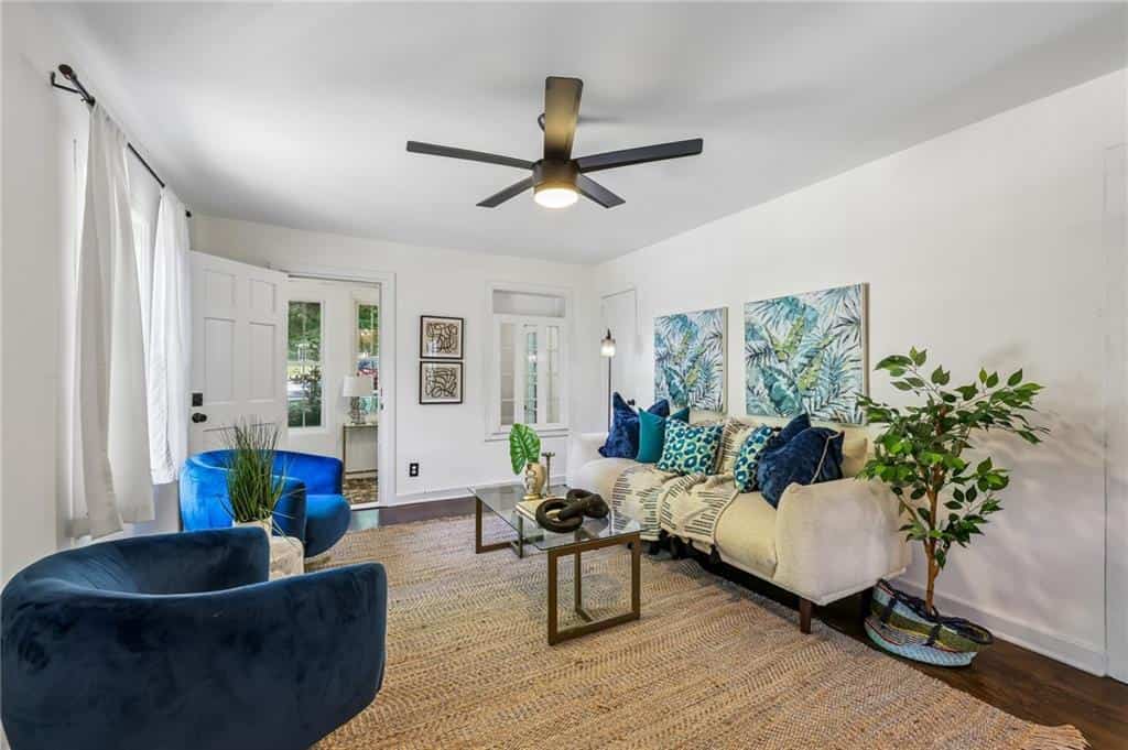 Listing photo 6