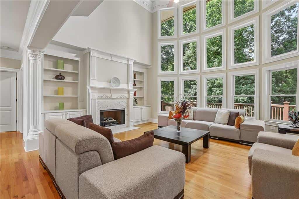Listing photo 6