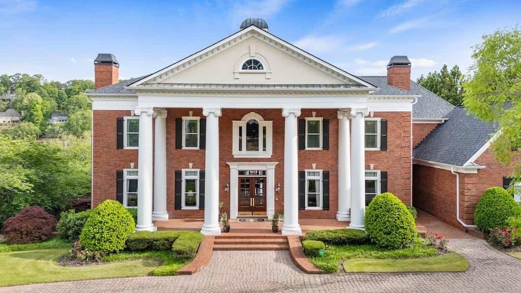 1075 Carnoustie Lane, Alpharetta, GA 30005