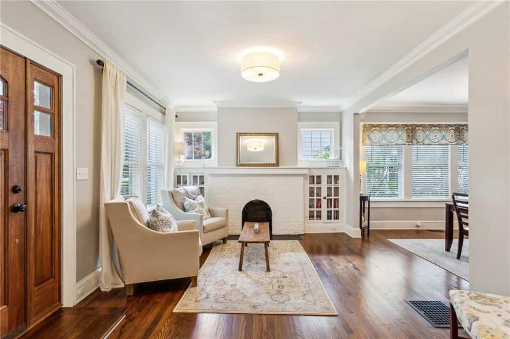 Listing photo 6