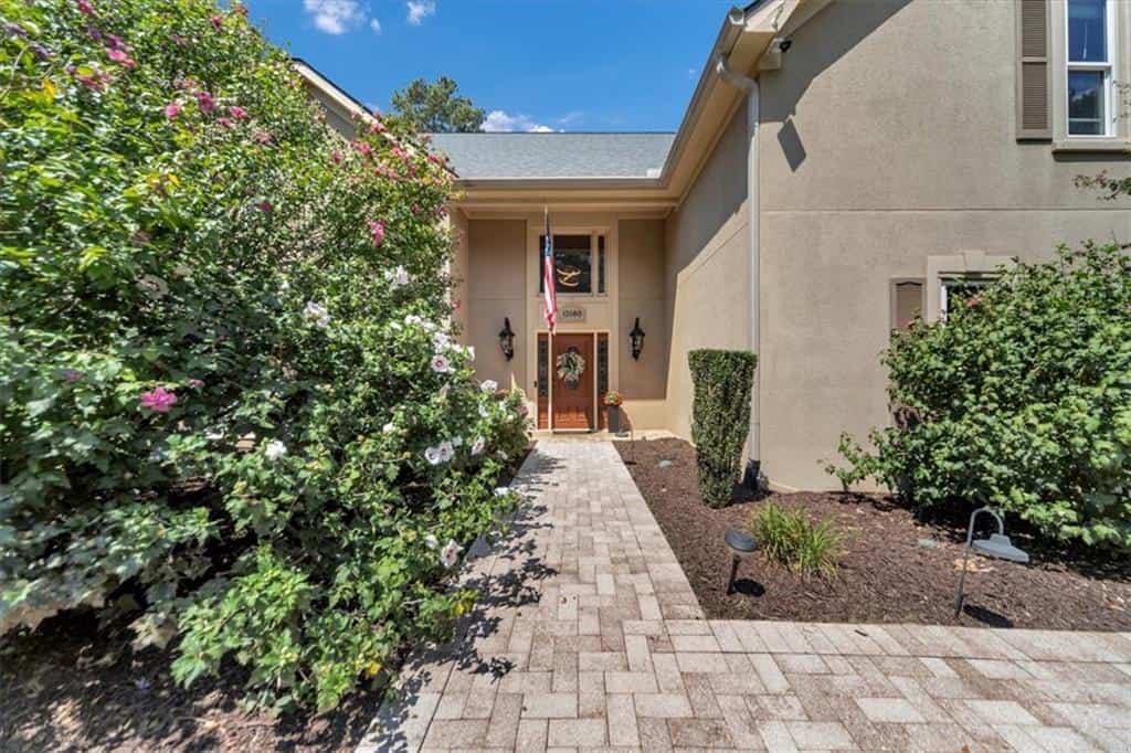 12080 Magnolia Crescent Drive, Roswell, GA 30075