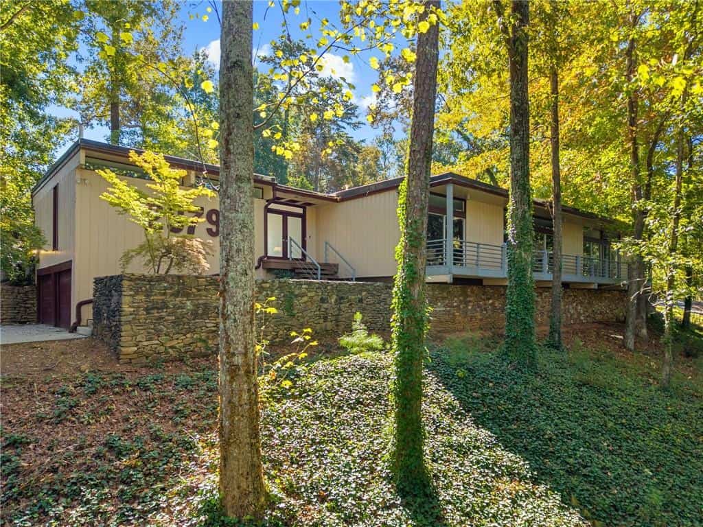2979 Ridge Valley Road NW, Atlanta, GA 30327