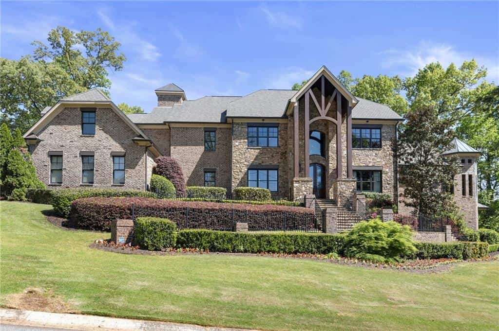 271 Pine Valley Drive SE, Marietta, GA 30067
