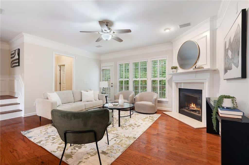 Listing photo 6