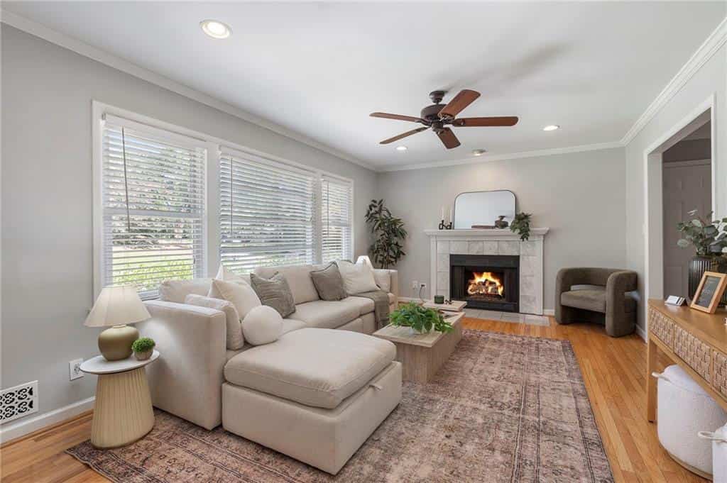 2353 Cortez Way NE, Brookhaven, GA 30319