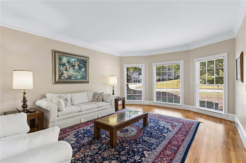 Listing photo 6