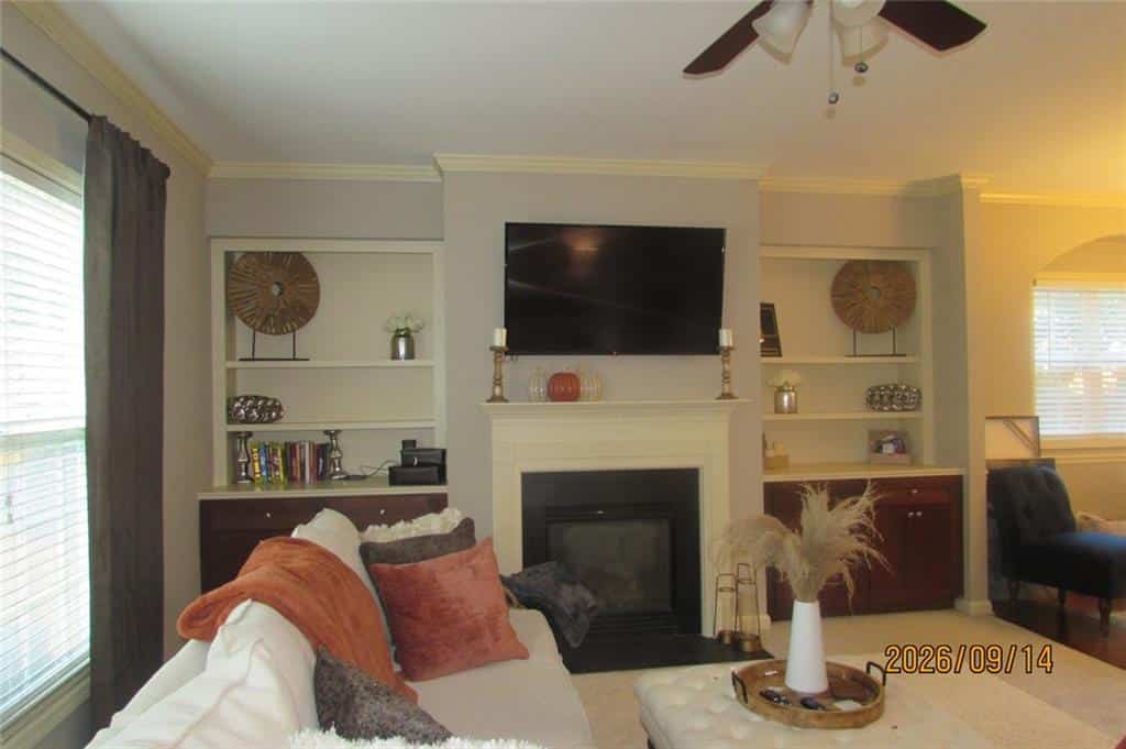 Listing photo 4