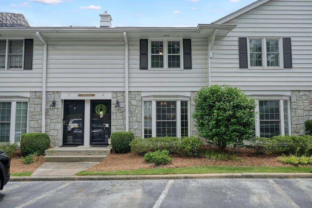 136 Peachtree Memorial Drive NW PA8 #PA8, Atlanta, GA 30309