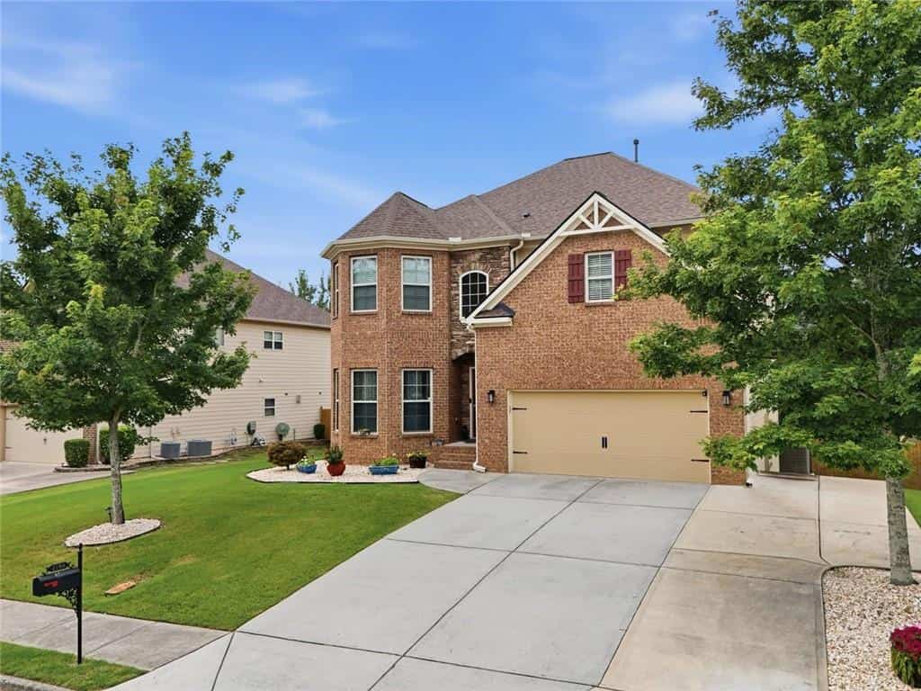 Listing photo 4