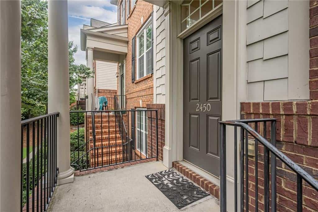 2450 Natoma Court SE 11 #11, Smyrna, GA 30080