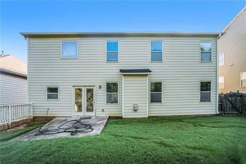 Listing photo 6