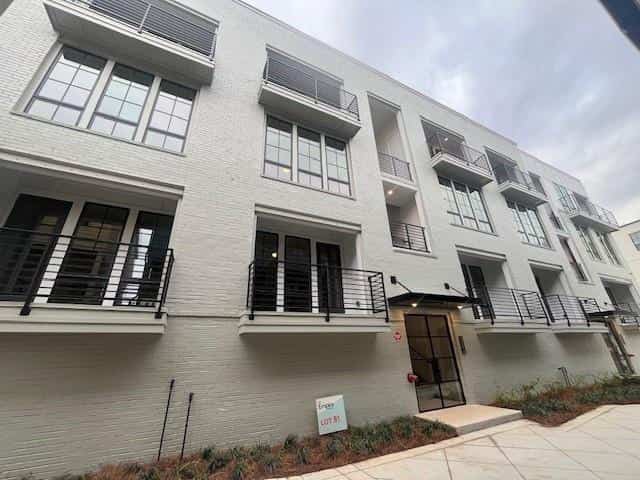 922 Hughley Circle 81 #81, Atlanta, GA 30316