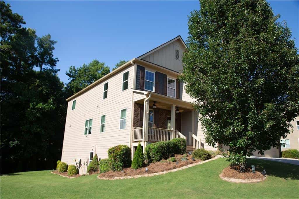 Listing photo 6