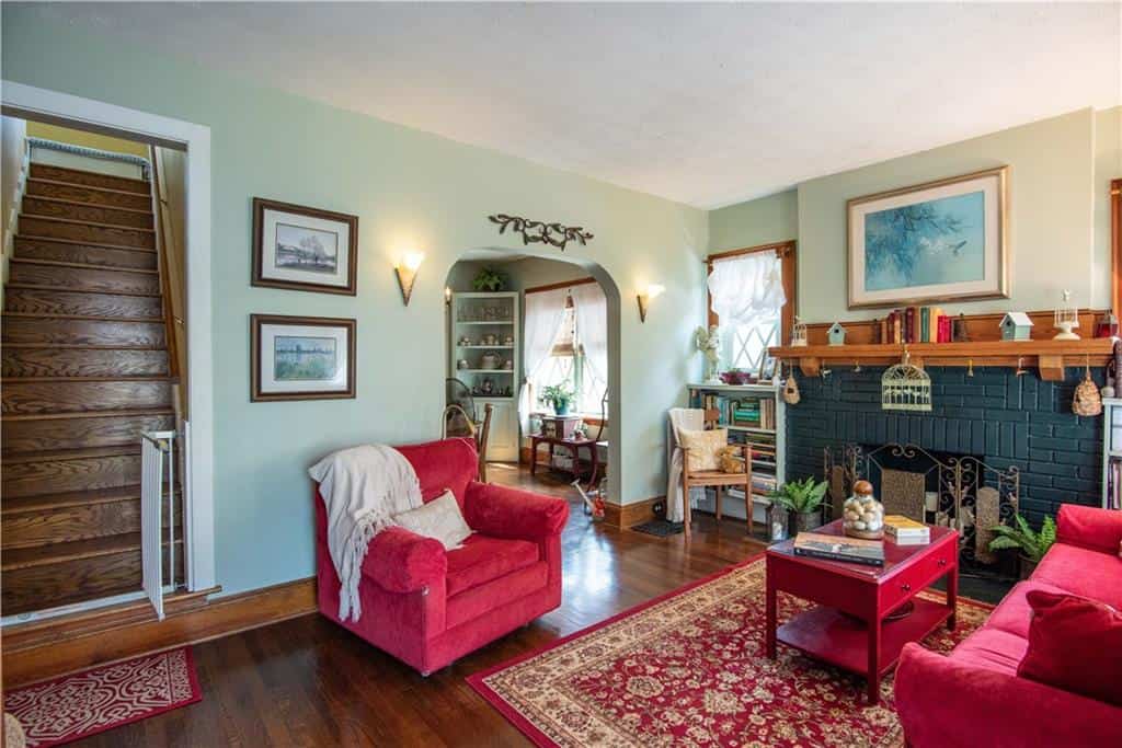 Listing photo 6
