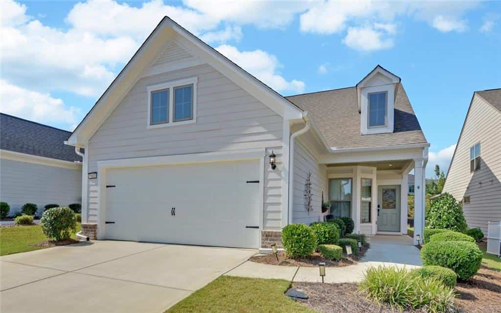 5663 Villa Crest Drive, Hoschton, GA 30548