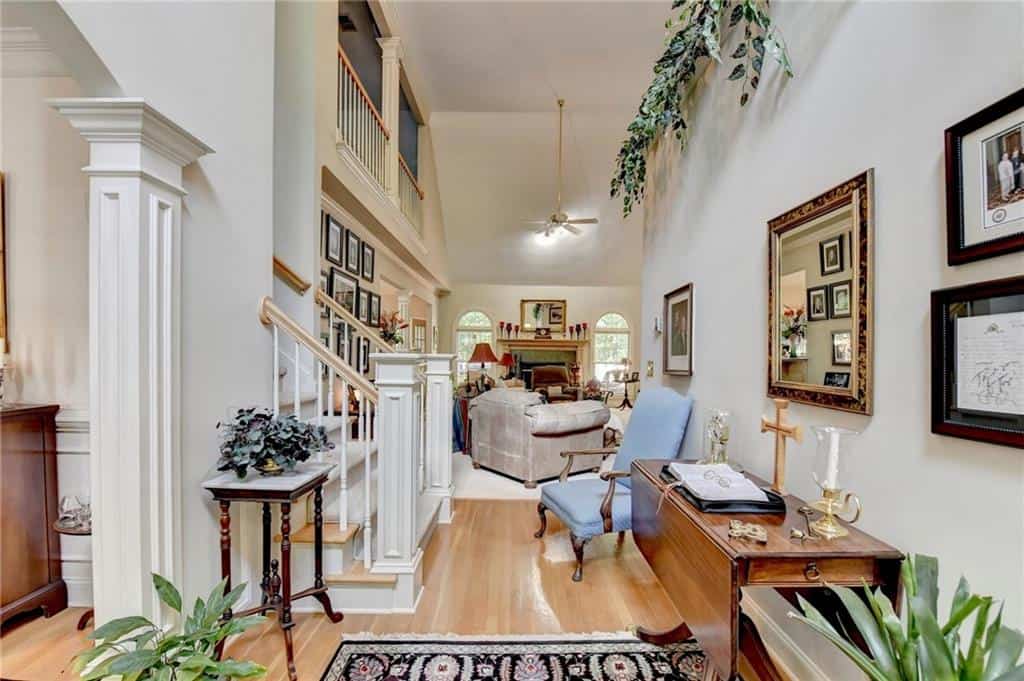 Listing photo 6